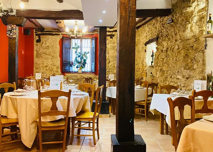 Hotel Restaurante Agapio De Tresnino