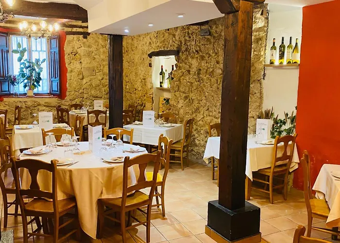 Hotel Restaurante Agapio De Tresnino