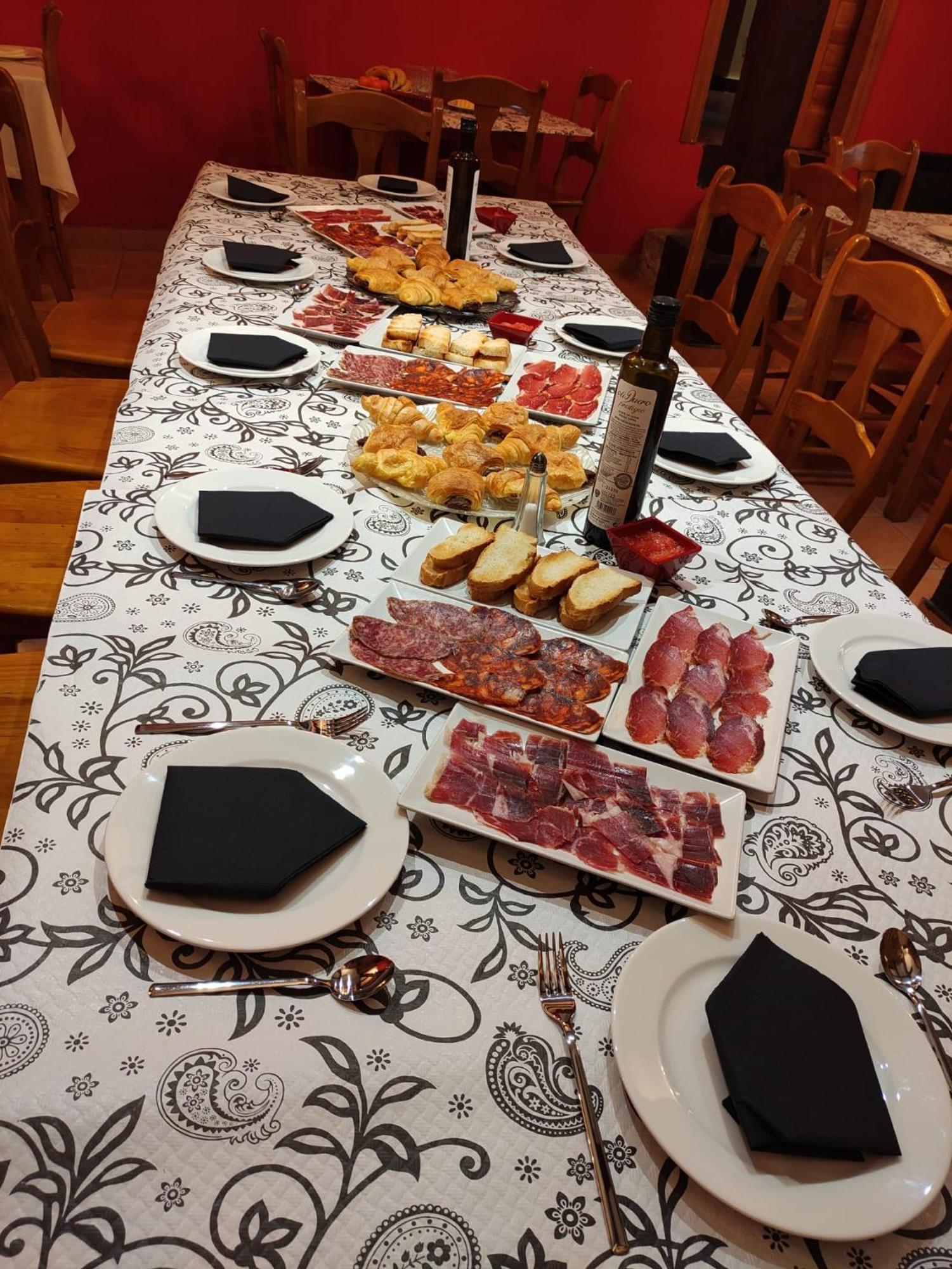 Hotel Restaurante Agapio De Tresnino